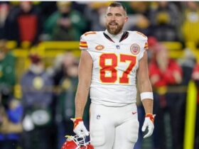 travis kelce jersey