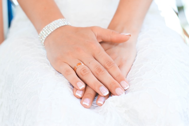 white nail designs