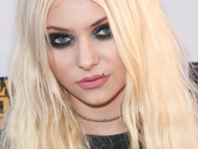 taylor momsen